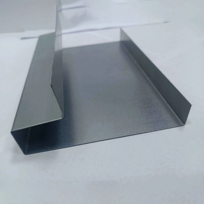 Goede prijs Aluminium zonnepaneelkanaal 1.6KN/M2 C-kanaal online